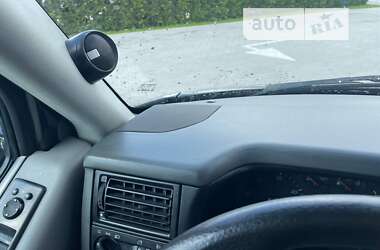 Минивэн Volkswagen Transporter 2002 в 