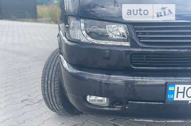 Минивэн Volkswagen Transporter 2002 в 