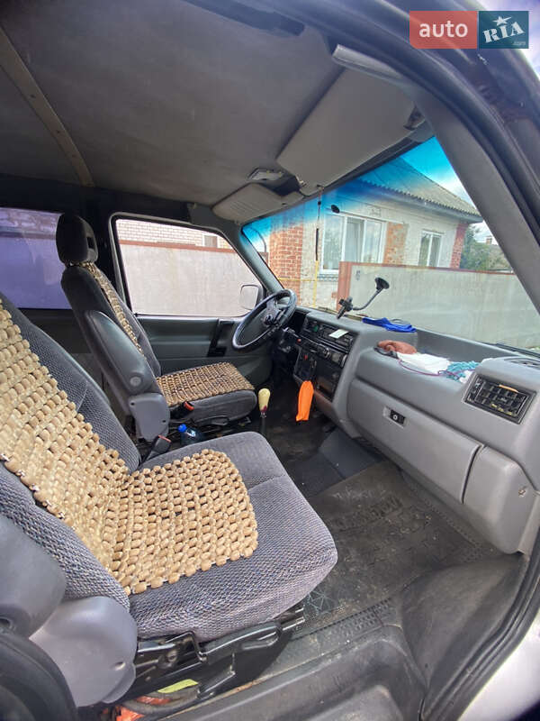 Минивэн Volkswagen Transporter 1993 в Нежине