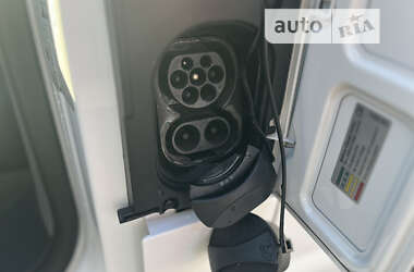 Грузовой фургон Volkswagen Transporter 2020 в 