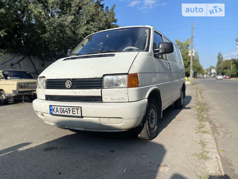 Грузовой фургон Volkswagen Transporter 1994 в 