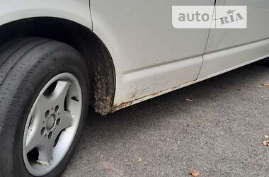 Грузовой фургон Volkswagen Transporter 2006 в 