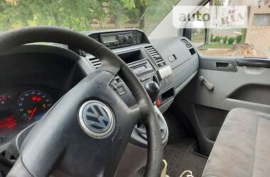 Грузовой фургон Volkswagen Transporter 2006 в 
