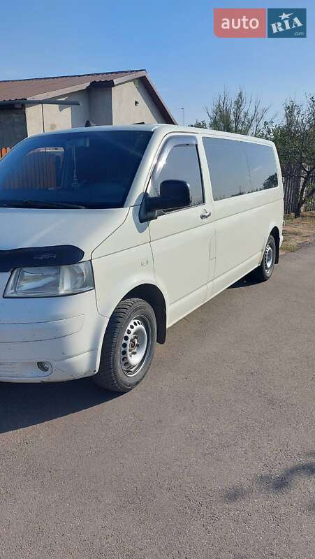 Минивэн Volkswagen Transporter 2003 в Никополе