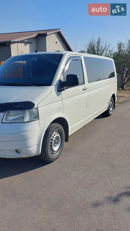 Мінівен Volkswagen Transporter 2003 в 