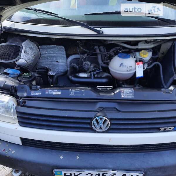 Мінівен Volkswagen Transporter 2003 в Рівному