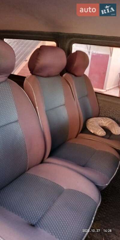 Минивэн Volkswagen Transporter 2004 в Покрове