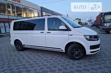 Мінівен Volkswagen Transporter 2016 в Хмельницькому