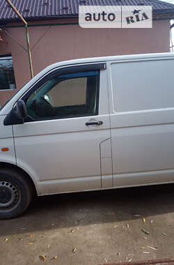 Грузовой фургон Volkswagen Transporter 2006 в Виноградове