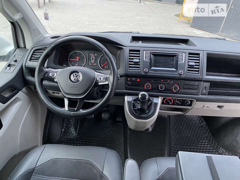 Минивэн Volkswagen Transporter 2015 в Киеве