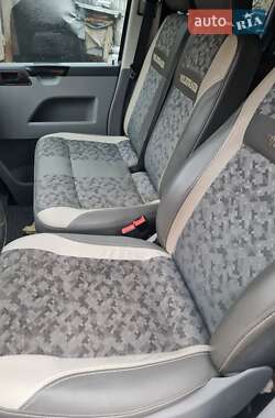 Мінівен Volkswagen Transporter 2005 в 
