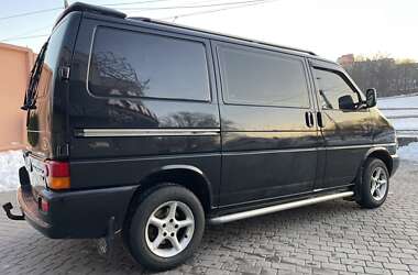 Минивэн Volkswagen Transporter 2000 в 