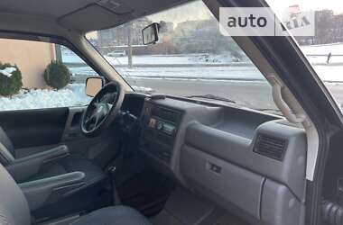 Минивэн Volkswagen Transporter 2000 в 