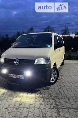 Минивэн Volkswagen Transporter 2003 в Яворове