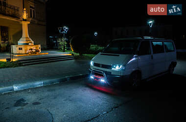 Минивэн Volkswagen Transporter 1998 в 