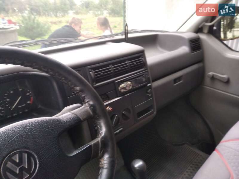 Минивэн Volkswagen Transporter 1998 в Коломые