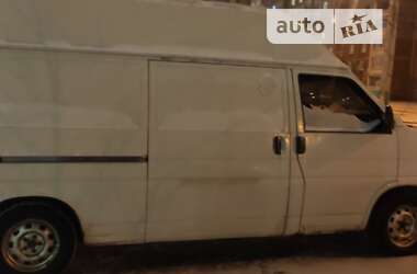 Вантажний фургон Volkswagen Transporter 2003 в Чернігові