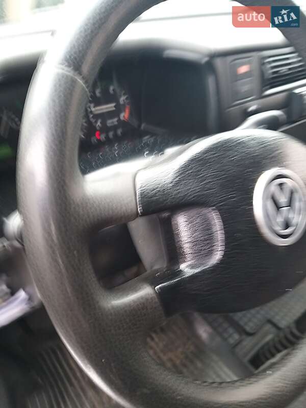 Минивэн Volkswagen Transporter 1997 в Черкассах
