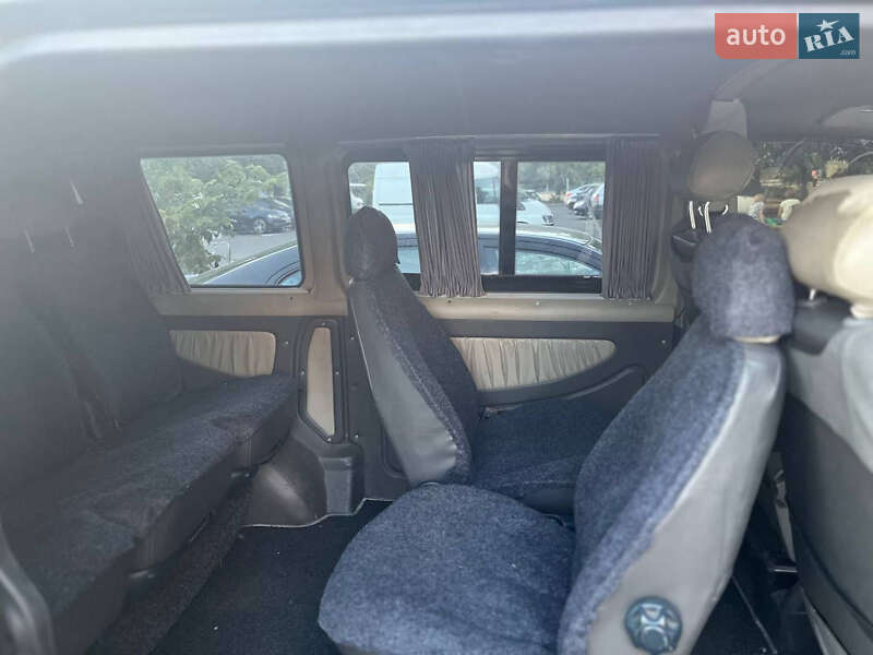 Минивэн Volkswagen Transporter 2005 в Киеве