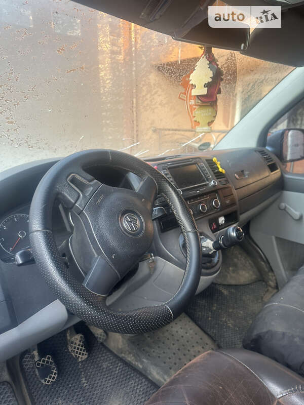 Грузопассажирский фургон Volkswagen Transporter 2010 в Иршаве фото 7 Грузопассажирский фургон Volkswagen Transporter 2010 в Иршаве