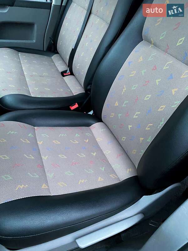 Минивэн Volkswagen Transporter 2009 в Черкассах