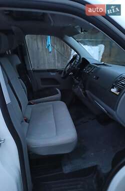 Минивэн Volkswagen Transporter 2006 в 