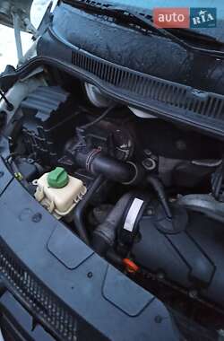 Минивэн Volkswagen Transporter 2006 в 