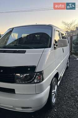 Минивэн Volkswagen Transporter 2000 в Ужгороде