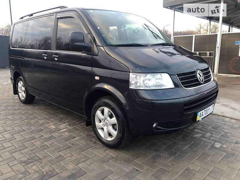 Минивэн Volkswagen Transporter 2008 в 