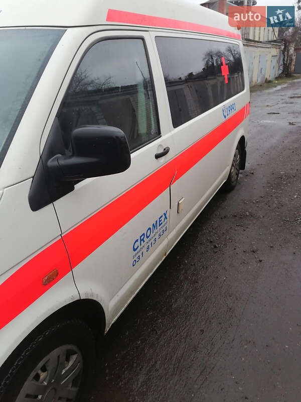 Минивэн Volkswagen Transporter 2004 в Ровно