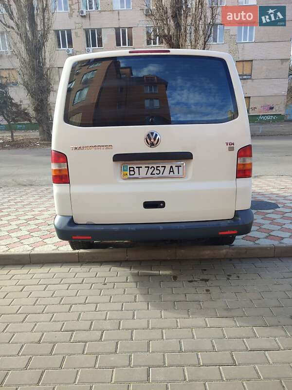 Минивэн Volkswagen Transporter 2007 в Херсоне