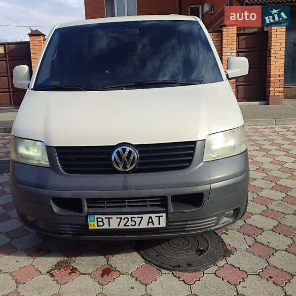 Минивэн Volkswagen Transporter 2007 в Херсоне