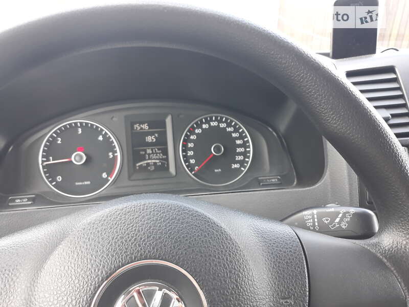 Вантажний фургон Volkswagen Transporter 2013 в Вараші фото 8 Вантажний фургон Volkswagen Transporter 2013 в Вараші