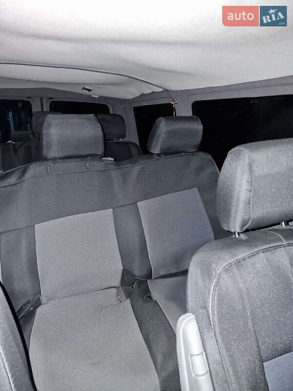 Мінівен Volkswagen Transporter 2004 в Береговому