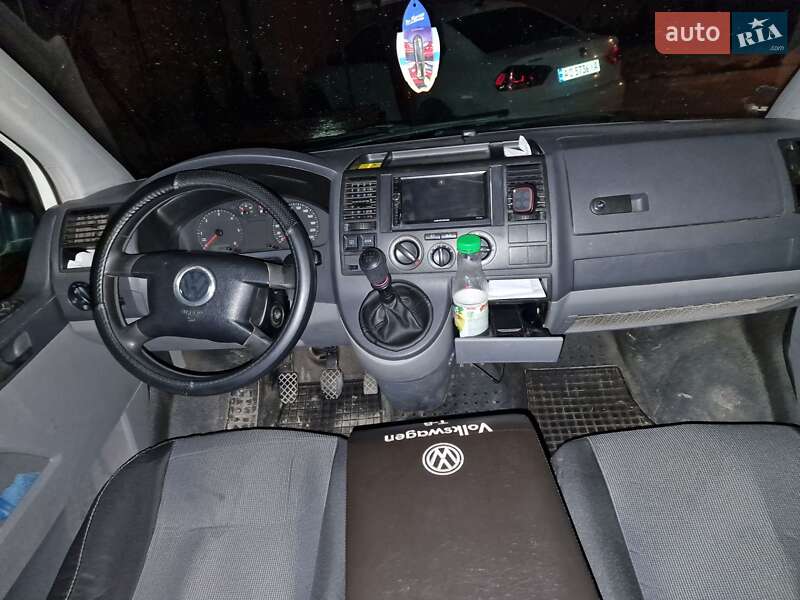 Мінівен Volkswagen Transporter 2004 в Береговому
