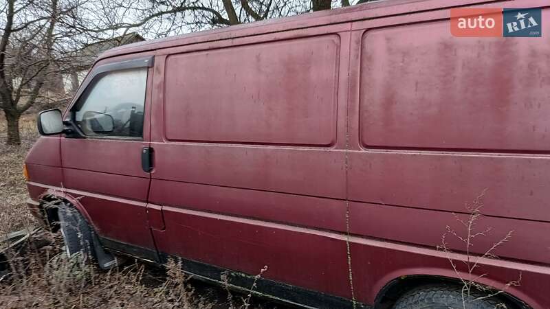 Минивэн Volkswagen Transporter 1991 в Глобине