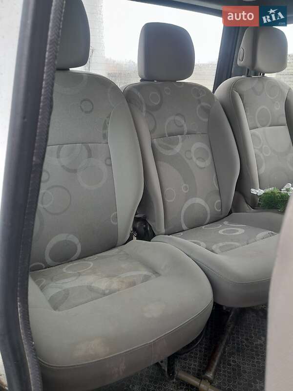 Минивэн Volkswagen Transporter 2000 в Луцке