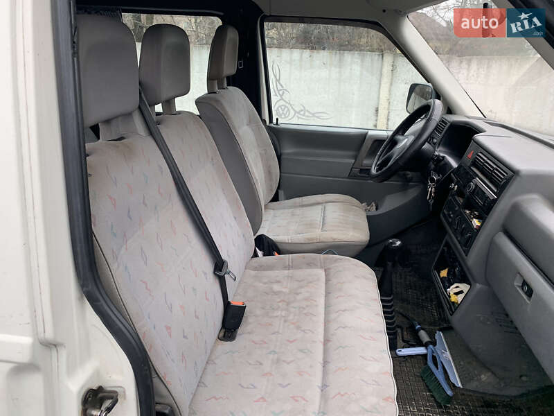 Мінівен Volkswagen Transporter 2002 в Борисполі