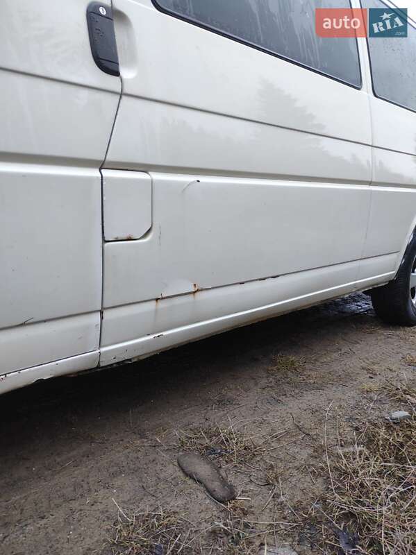 Минивэн Volkswagen Transporter 1999 в Львове