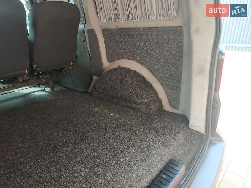 Минивэн Volkswagen Transporter 2006 в Одессе