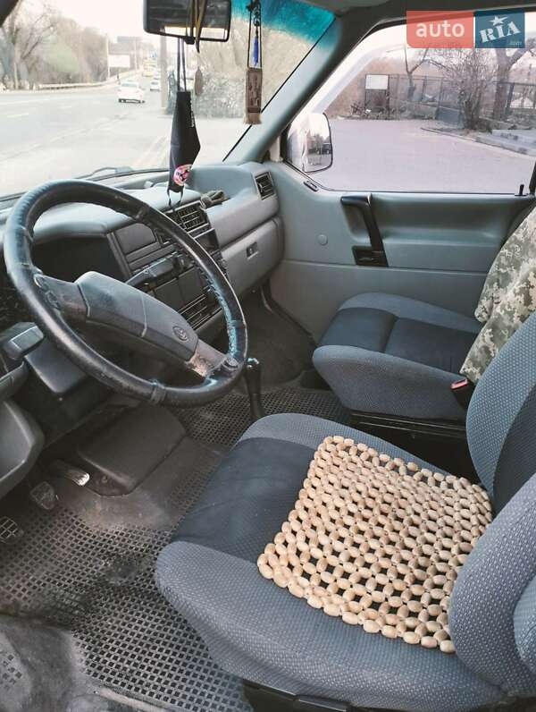Минивэн Volkswagen Transporter 1996 в Луцке