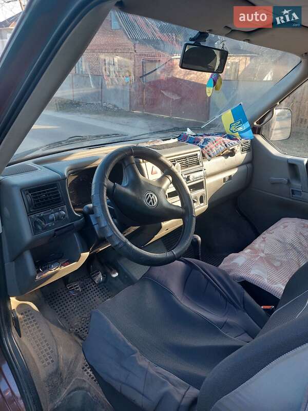 Минивэн Volkswagen Transporter 1999 в Хмельницком