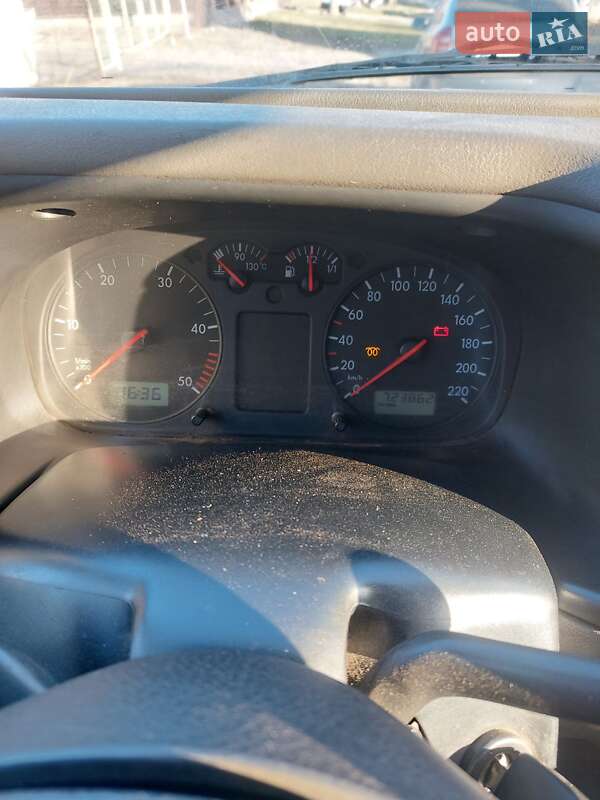 Минивэн Volkswagen Transporter 1999 в Хмельницком