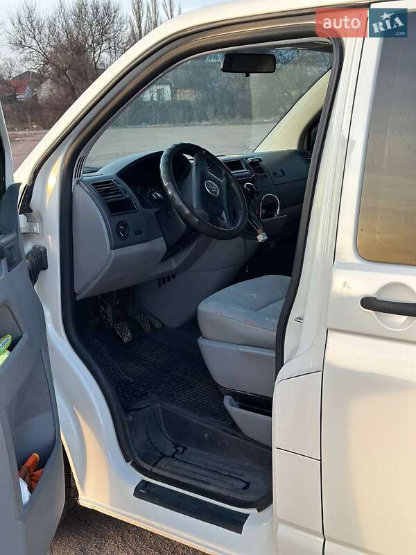 Минивэн Volkswagen Transporter 2005 в Прилуках фото 4 Минивэн Volkswagen Transporter 2005 в Прилуках
