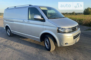 Грузовой фургон Volkswagen Transporter 2014 в Баре