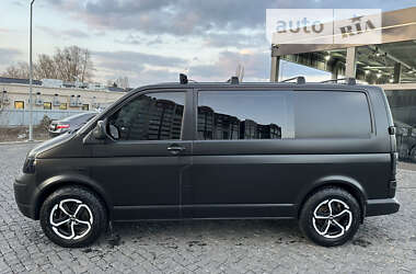 Грузопассажирский фургон Volkswagen Transporter 2008 в Киеве