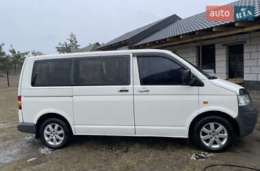 Минивэн Volkswagen Transporter 2004 в Рокитном