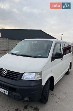 Минивэн Volkswagen Transporter 2004 в Вышгороде