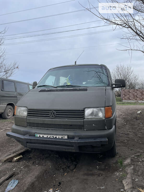 Мінівен Volkswagen Transporter 1997 в Покровську