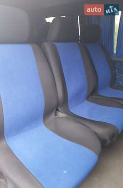 Мінівен Volkswagen Transporter 2001 в 